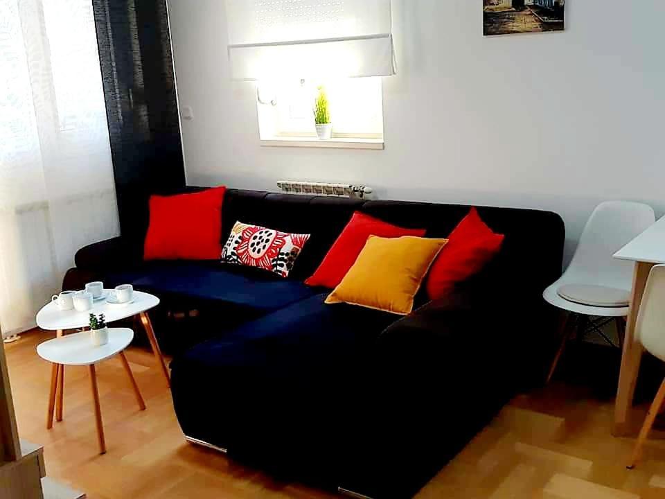 Apartment With Garage Lavici Zagreb Exterior photo